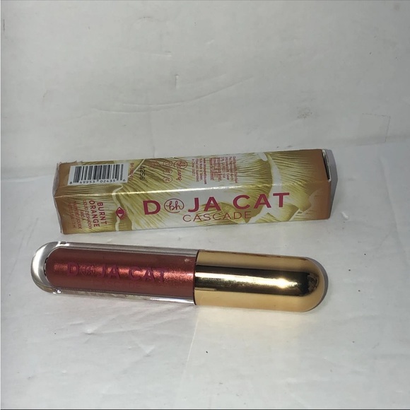 Doja Cat eyeshadows - Picture 4 of 5